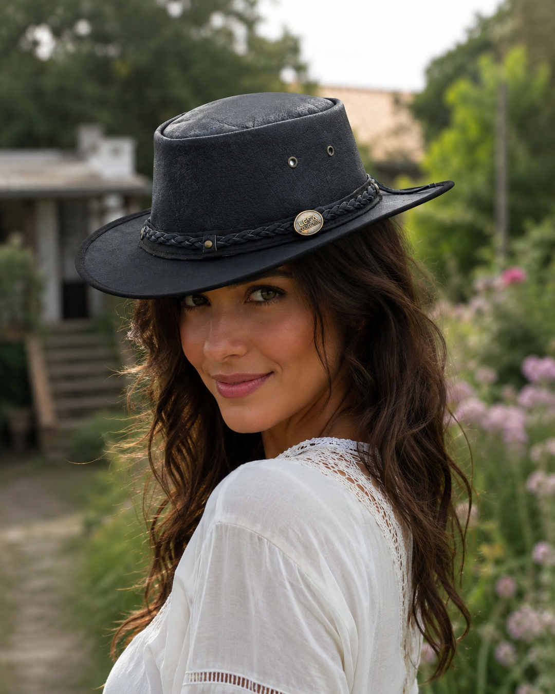 Trekker Leather Cowboy Hat for Men &amp; Women – 100% Top Grain Distressed Leather Outback Hat, Shapeable, Crushable