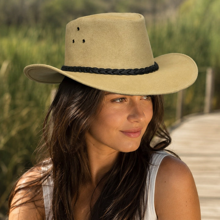 Buttermere Top Grain Leather Cowboy Hat for Men &amp; Women – Handcrafted Western Outback Hat with Braided Band &amp; Wide Brim